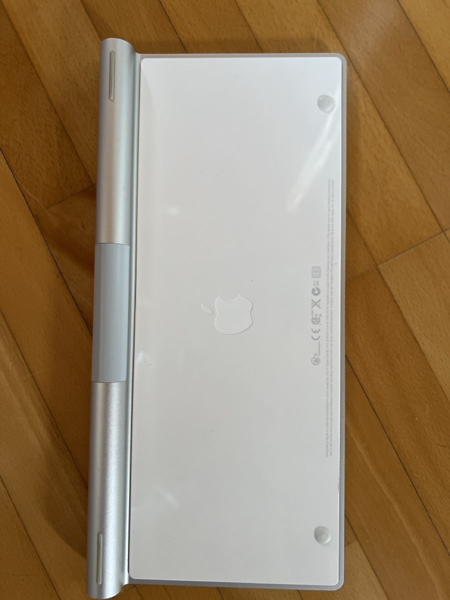 Apple Tastiere: Apple QUERTY Tastatur – Usato da Binz venduto da hjtheus 1