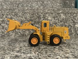 Caterpillar 988 B , 1:50 , NZG