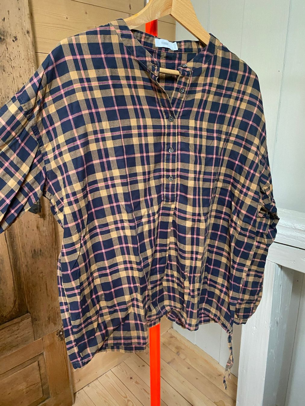 Closed Blusen: Closed Tunika / Hemd / Bluse – Gebraucht aus Dreien von pontius-pilatus 1