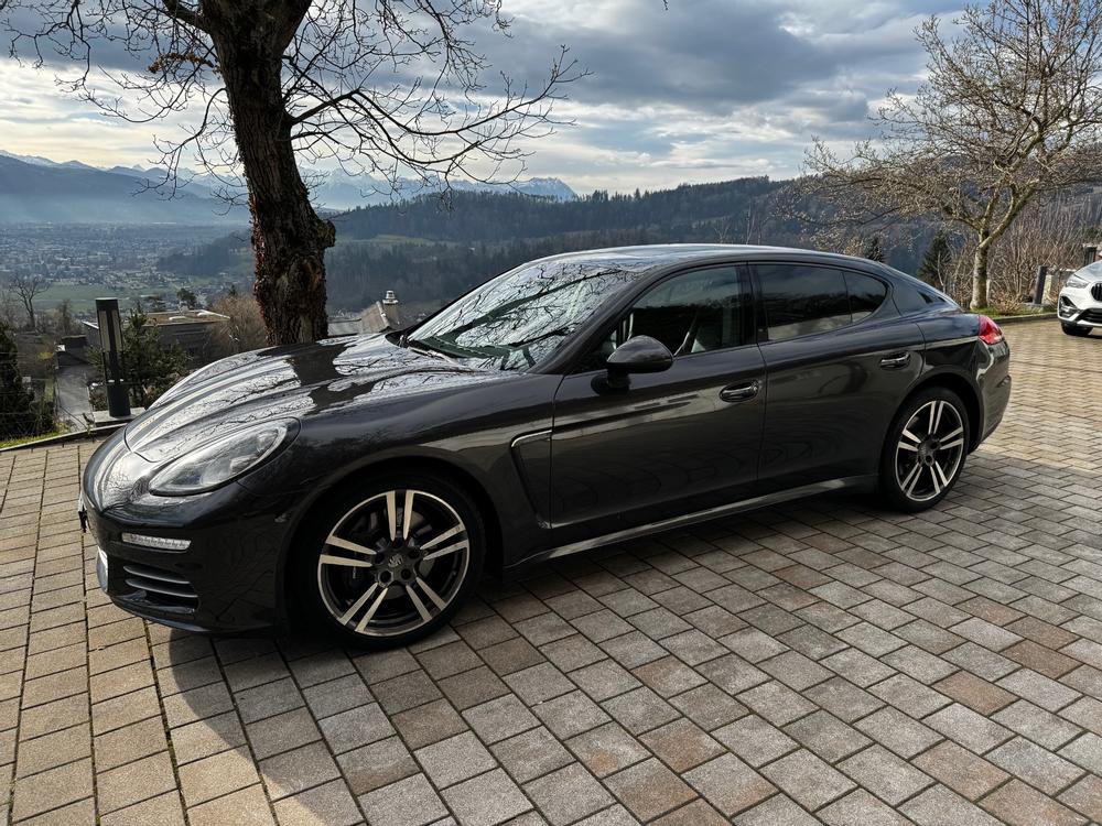 Porsche Panamera 4 3.6 PDK