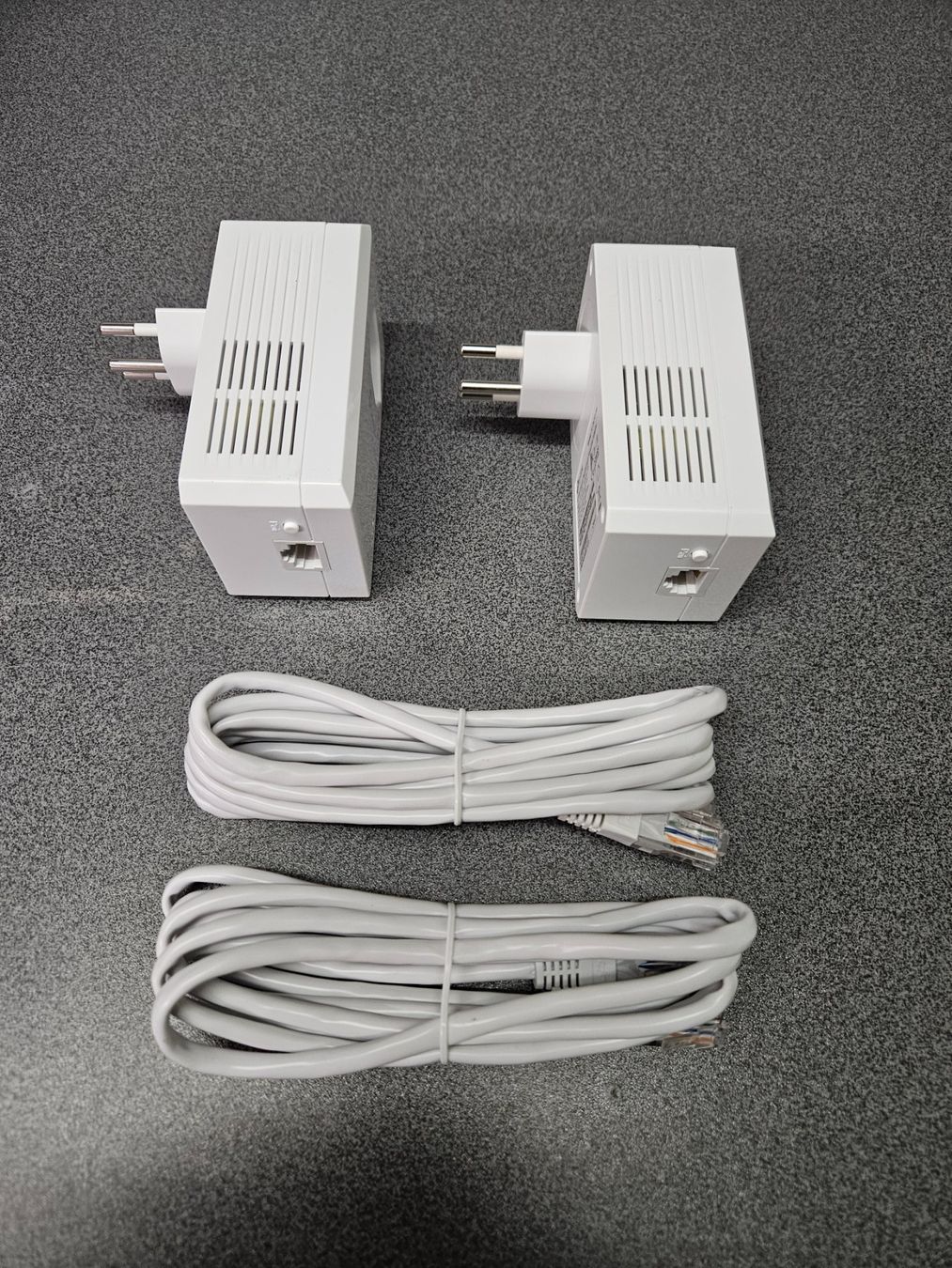 TP-Link Wlan: Powerline-Set / TP-Link TL-PA7017P (CH!) – Neu (gemäss Beschreibung) aus Langendorf von Lan23 3