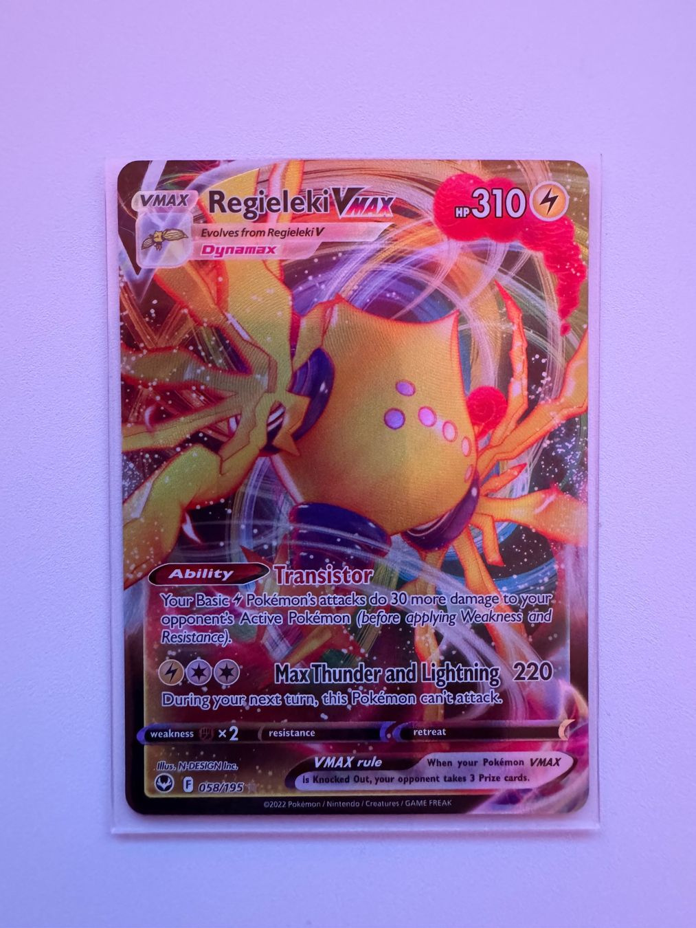 Pokémon Carte collezionabili: Regieleki VMAX Pokemon SIT 058/195 – Nuovo (secondo la descrizione) da Winterthur venduto da hershanking