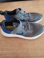 Turnschuhe / Sneaker Nike Gr. 31