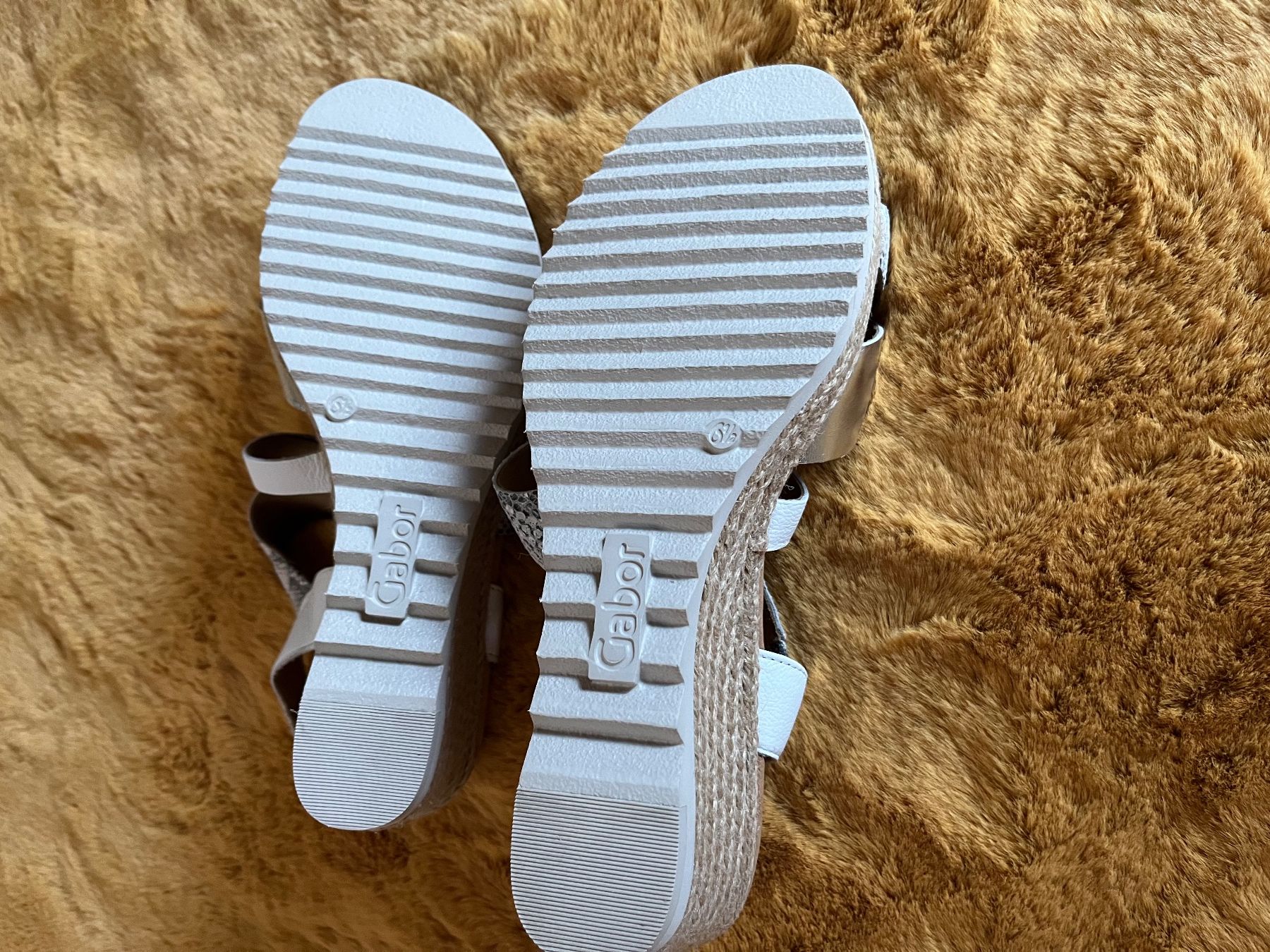 Gabor Scarpe da donna: Gabor Sandalen Grösse 39.5 – Nuovo (secondo la descrizione) da Lohn-Ammannsegg venduto da nad_nzl8 3