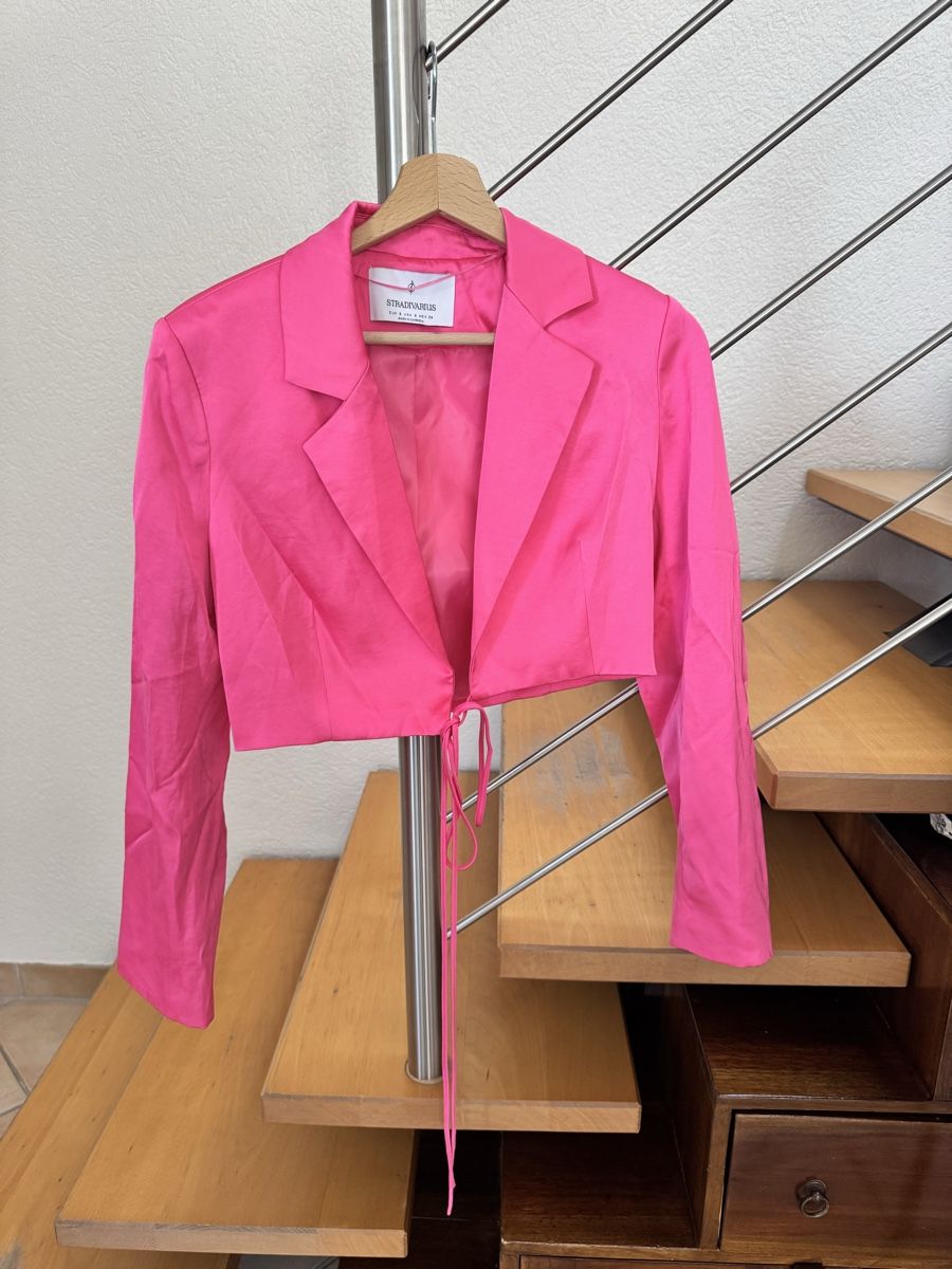Stradivarius Jacken: blazer crop top rose stradivarius – Neu (gemäss Beschreibung) aus Lonay von nei_79jc