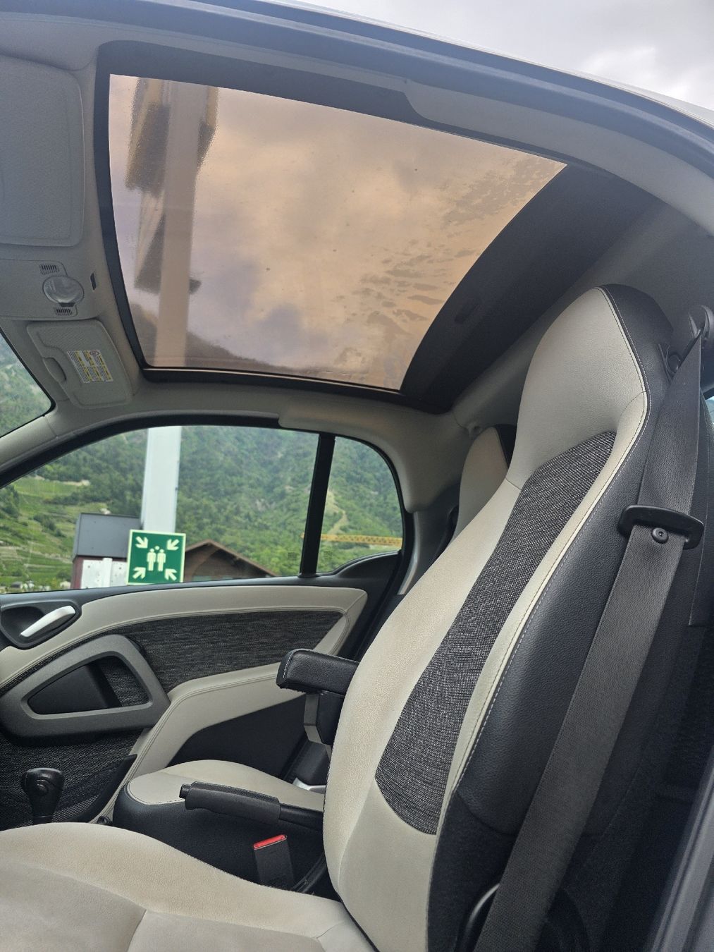 Smart Automobili: Smart fortwo mhd  – Usato da Fully venduto da inf_x75l 9