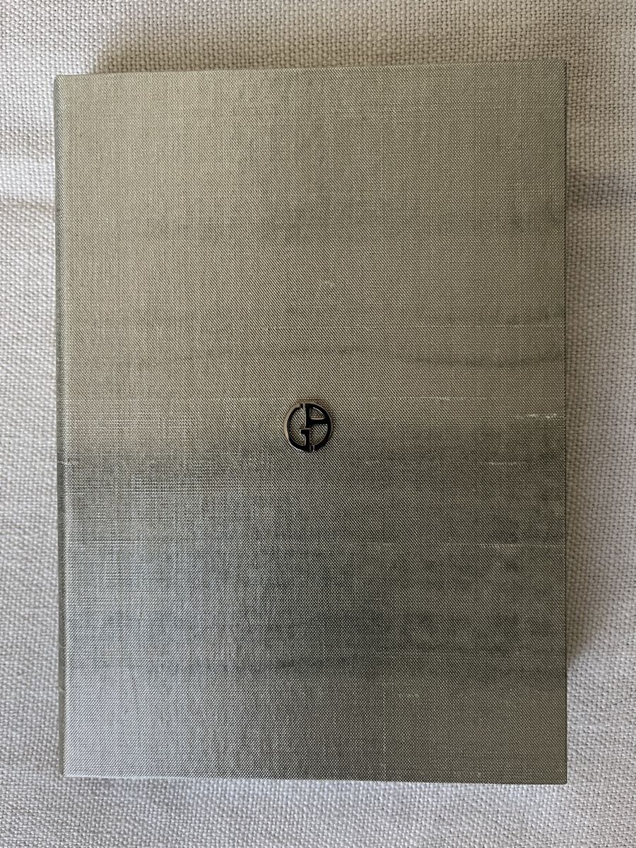 Libri: Quadernino Giorgio Armani NUOVO. – Nuovo e nell'imballaggio originale da Mendrisio venduto da cost.del 1