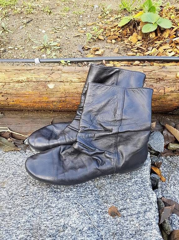 Scarpe da donna: stivali da donna misura 44 – Usato da Riazzino venduto da bac_sgv5