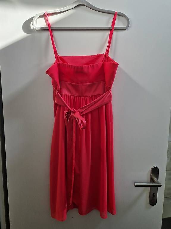 Robes: Rotes Cocktailkleid, 36 – D'occasion à Bazenheid par pat_bjs2 2