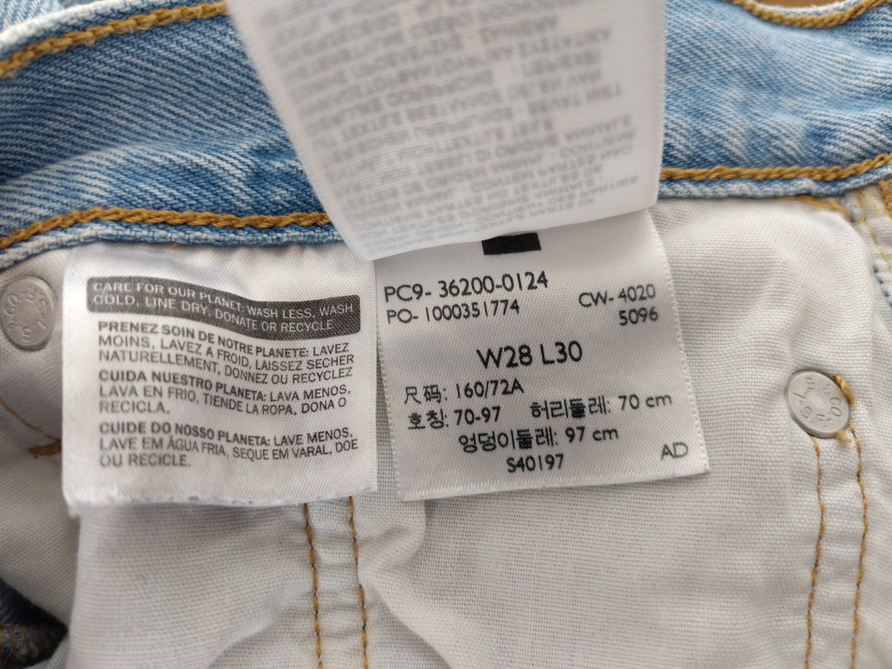 Levi's Jeans: Jeans clair Levi's 501 – Nuovo (secondo la descrizione) da Biel/Bienne venduto da Creager 7