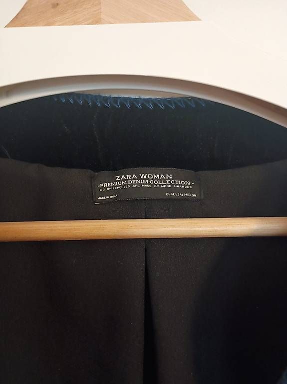 Zara Jacken: Paillettenbesetzte Samtjacke – Gebraucht aus Zürich von Melianea 2