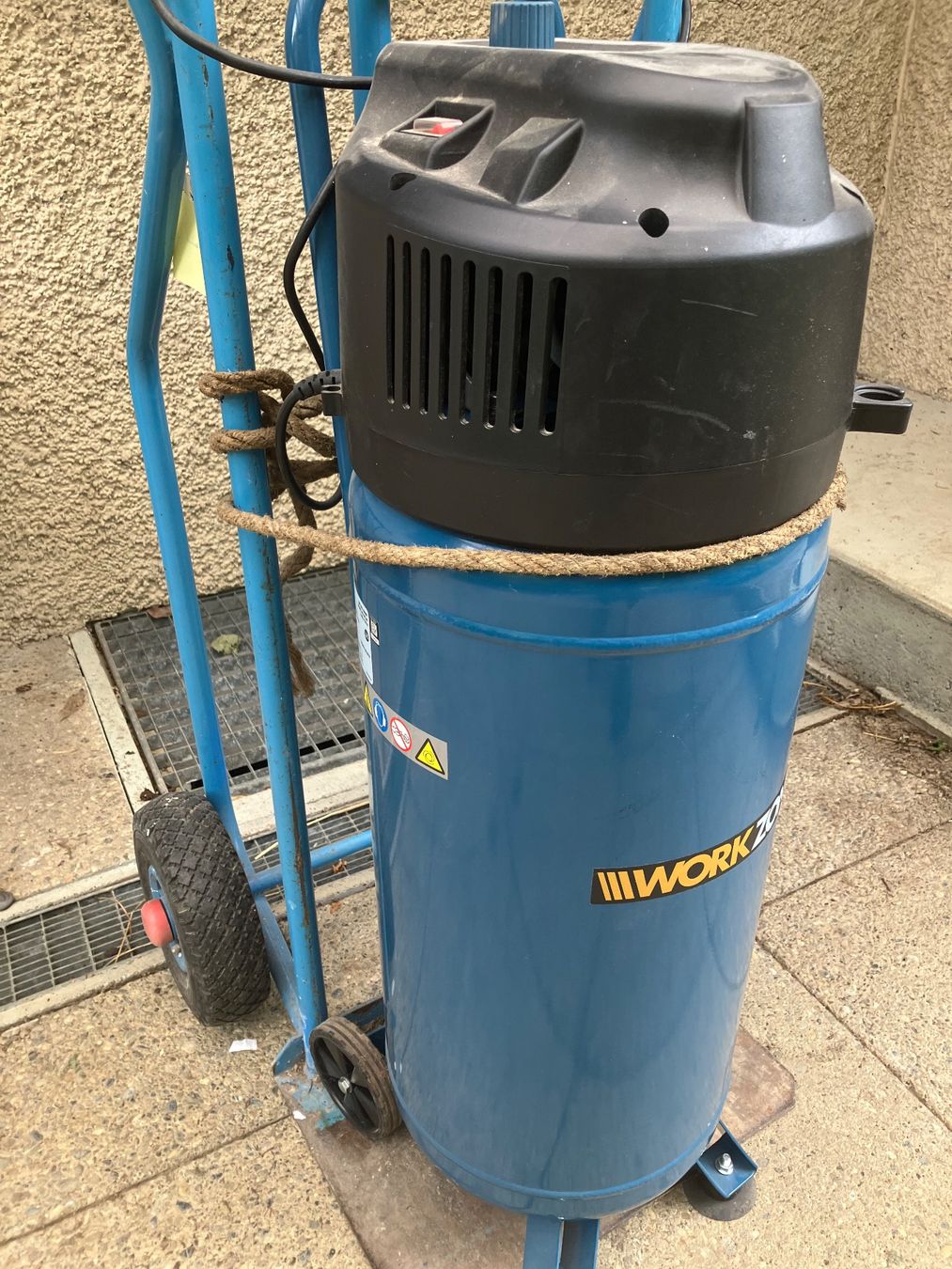 Einhell Kompressoren: Kompressor – Gebraucht aus Winkel von Frizzi04