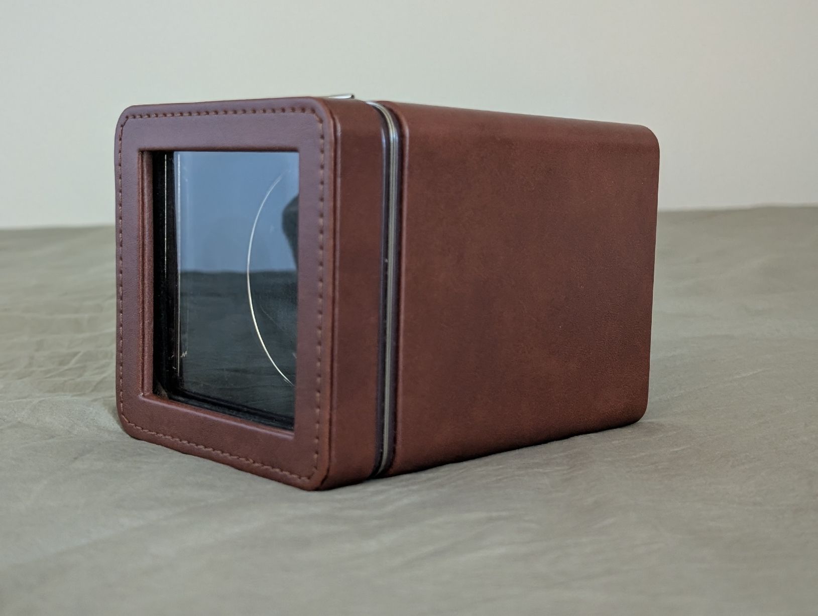Orologi: Automatic Watch Winder Box Brown - Like New Condition – Usato da Pully venduto da krisnay 4