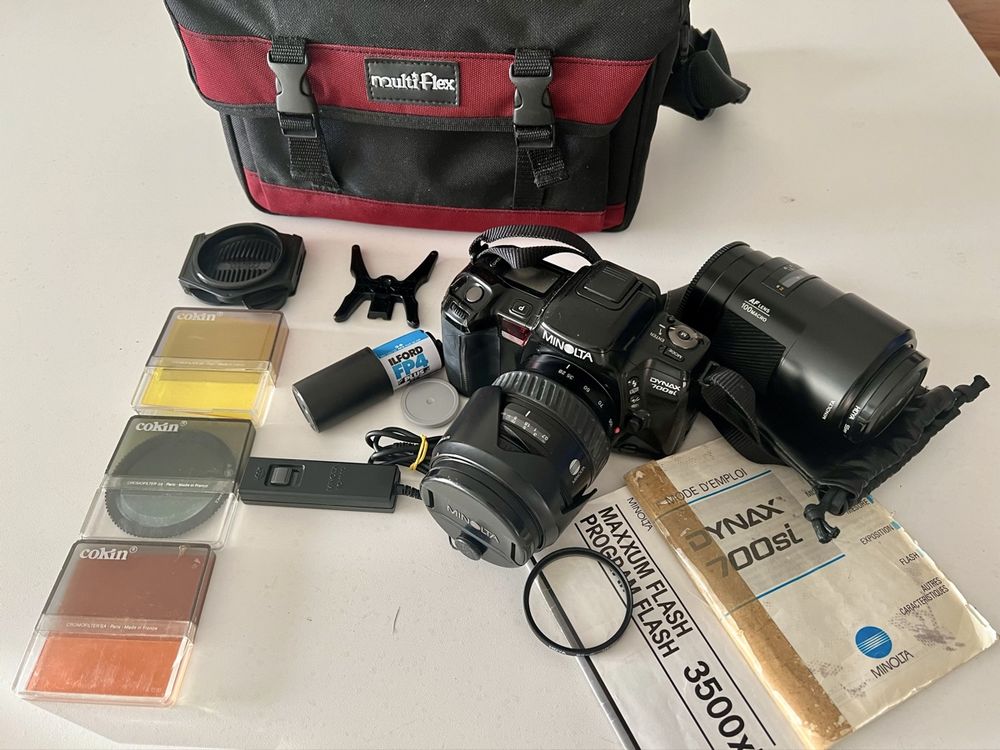 Minolta Fotocamera: MINOLTA Dynax 700si - Deux objectifs + accessoires – Usato da Mont-sur-Lausanne venduto da vmi_ym5l