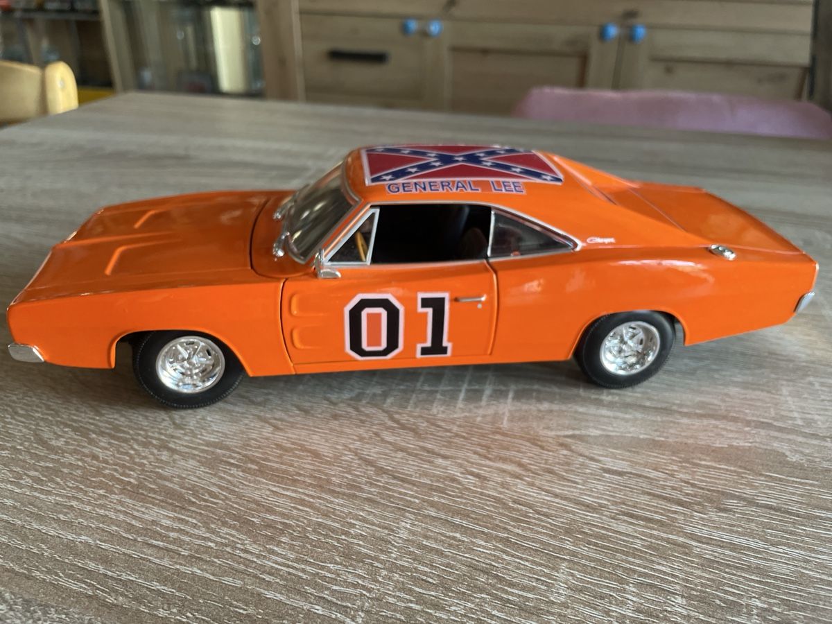 Dodge Modellini d'auto: General Lee Charger Modellauto 1:18 – Usato da Goldingen venduto da FirebirdLady92 2
