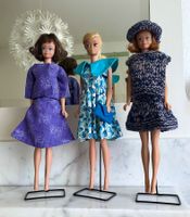 3 outfit blu/viola per Barbie