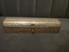 Magnifique boîte ancienne en filigrane argent/cuivre/bois