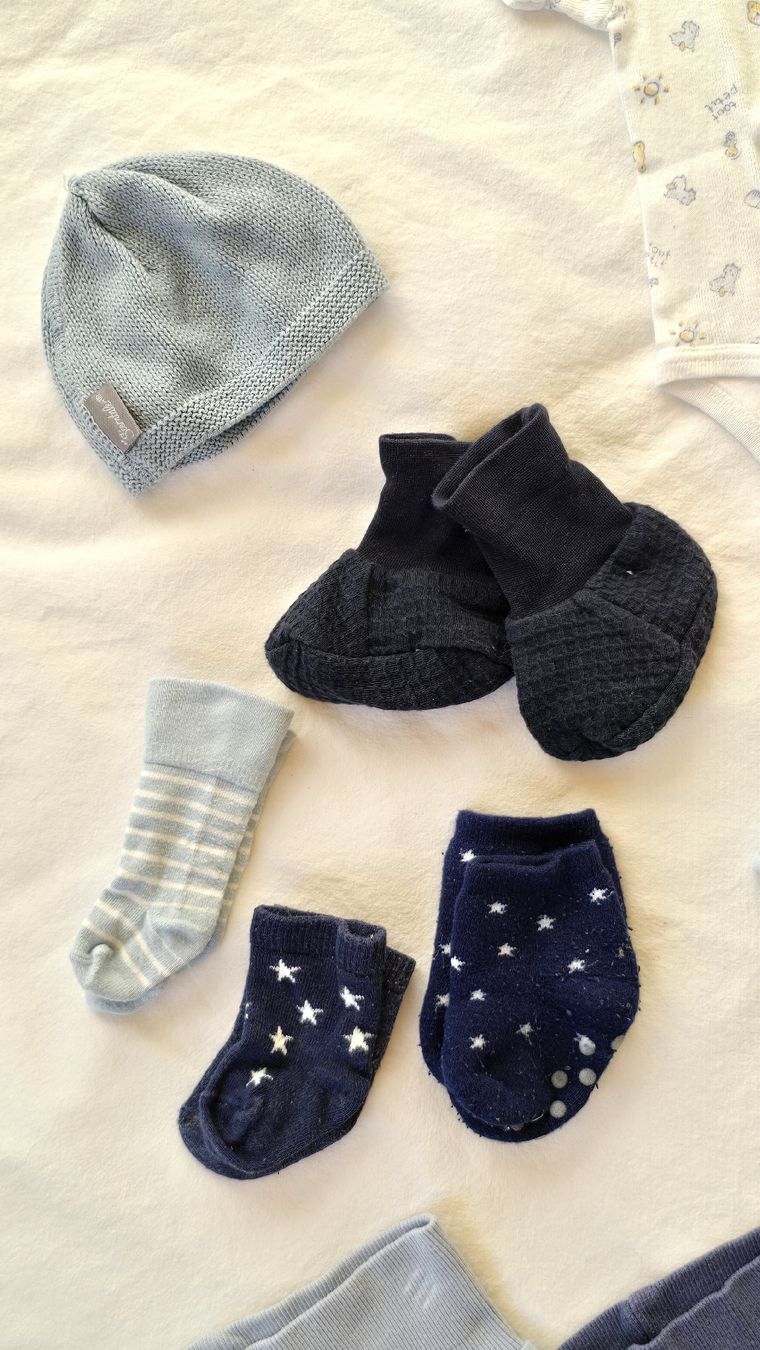 Lotti & Set di vestiti: Baby Kleiderset 50/56 – Usato da Alpthal venduto da M.J.A. 1