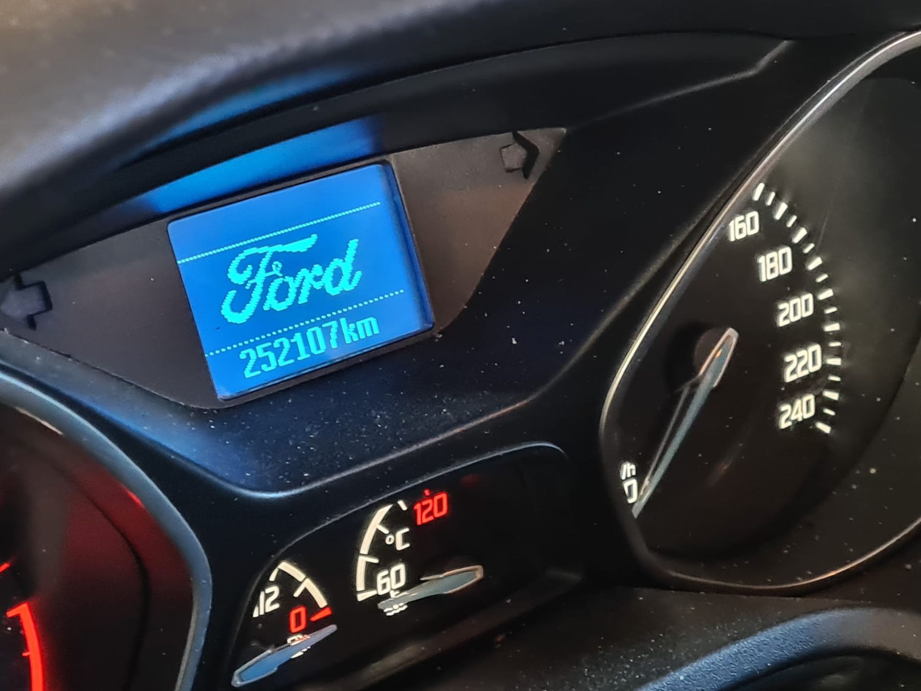 Ford Autos: Unfallwagen – Defekt aus Kerzers von Pesche12 3