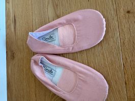 Hausschuhe Pink Grösse 25 Marke Smile neu