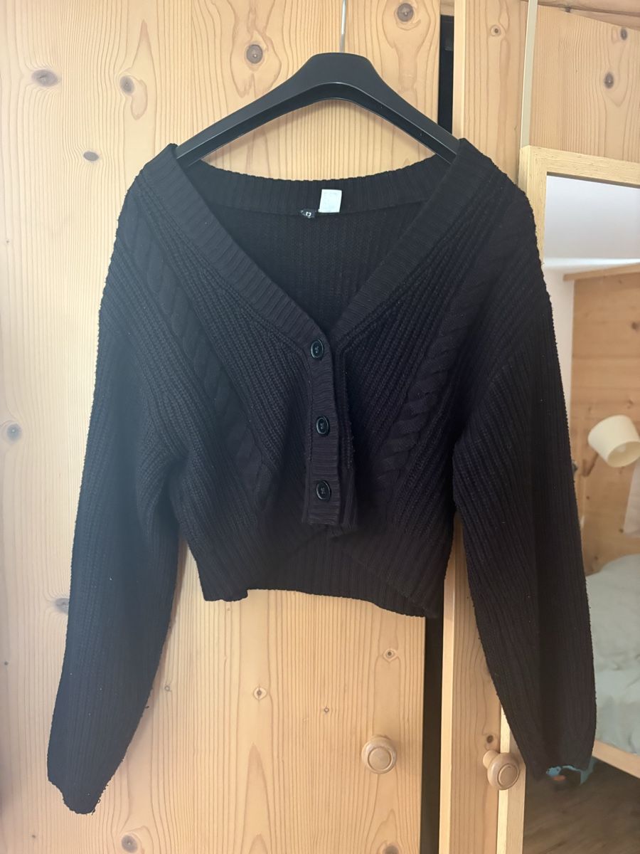 H&M Giacche: Schwarzer Cardigan Gr. S – Usato da Grindelwald venduto da Kikaa99