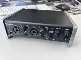 Tascam US-2x2 Audio Interface - Top Zustand, wenig genutzt!