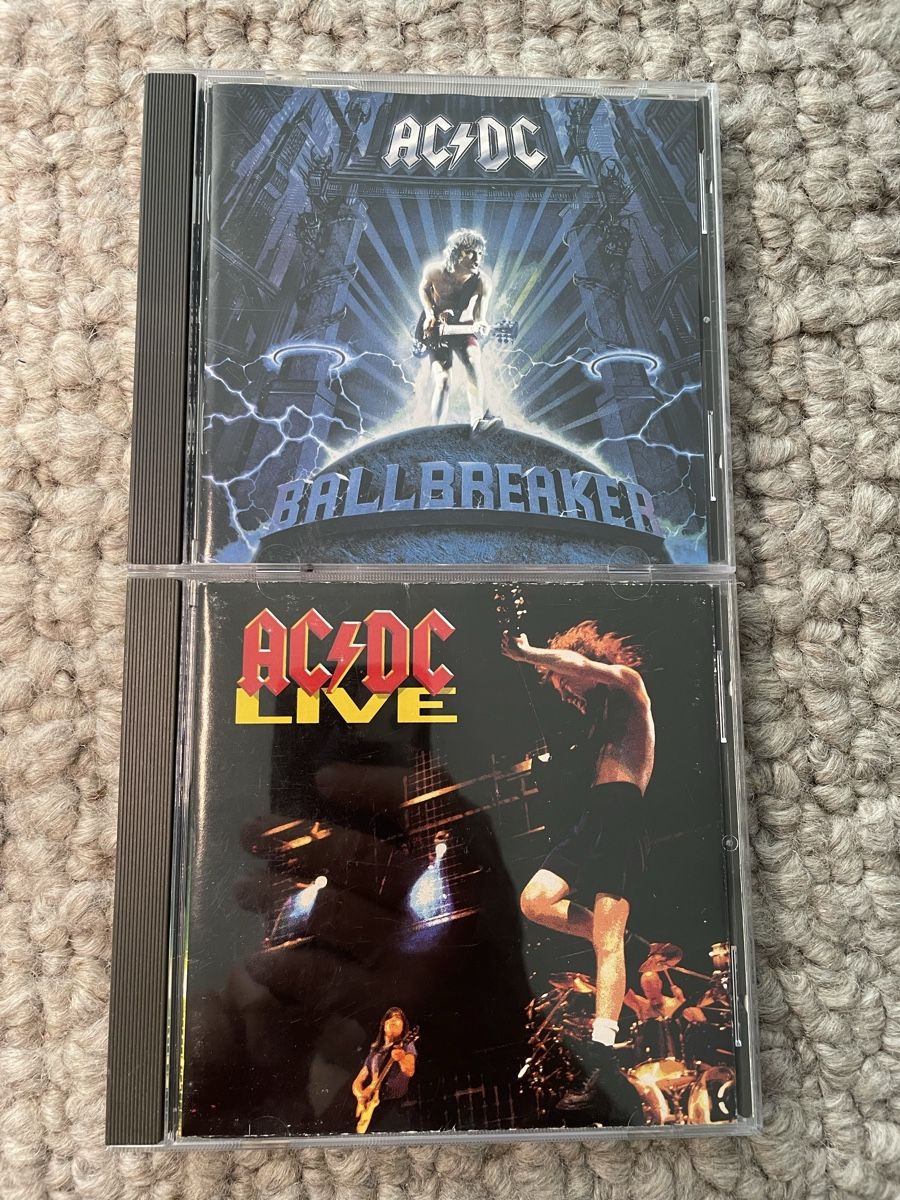 CD: 2x AC/DC – Usato da Reinach AG venduto da trigger7811