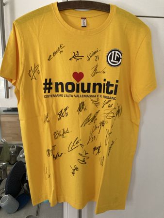 Ab 105.- gelbe Trikot Fc Lugano unterschriftet Grösse M/L