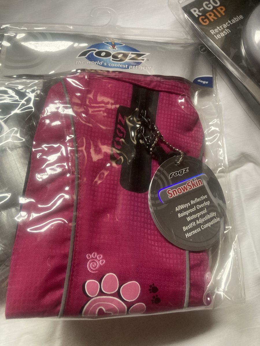 Abbigliamento: Hundemantel 20 cm / leine – Nuovo e nell'imballaggio originale da Tuggen venduto da Angel1604 4
