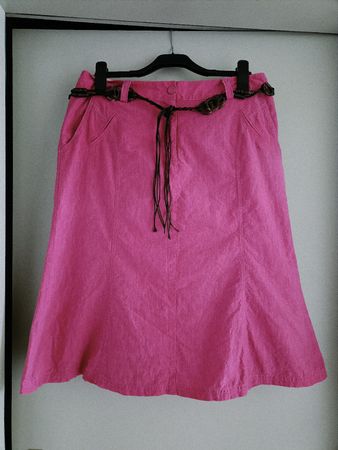 Pinker Rock aus Leinen, Grösse 42, inkl. Gürtel, Sommer!