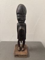 Afrikanische Figur / Skulptur 