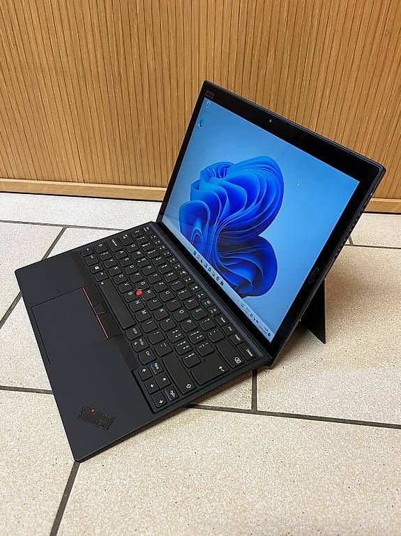 Lenovo Notebook: Lenovo ThinkPad X1 Tablet Gen3 - 256GB – Usato da Schönholzerswilen venduto da -Osiris- 1