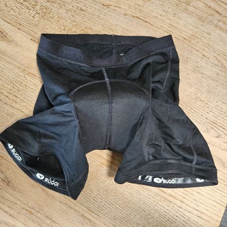 SUGOI Radunterhose Gr. S mit Polsterung
