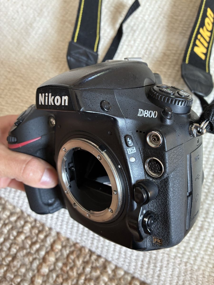 Nikon Fotocamera: Nikon D800 FX case – Usato da Bern venduto da wisemagpie 3