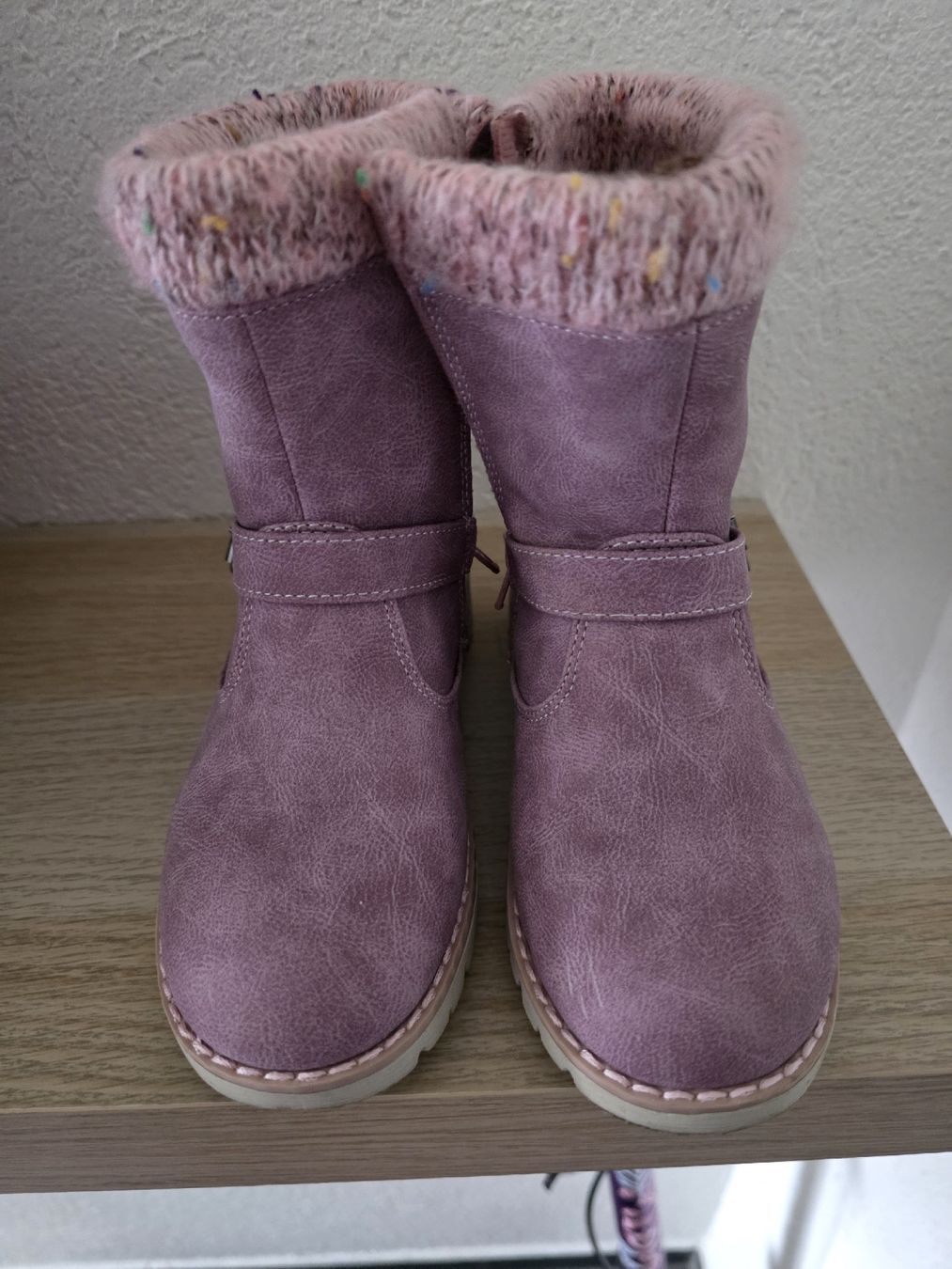 Scarpe per ragazze: mädchenstiefel 31 – Usato da Büsserach venduto da Divina86 1