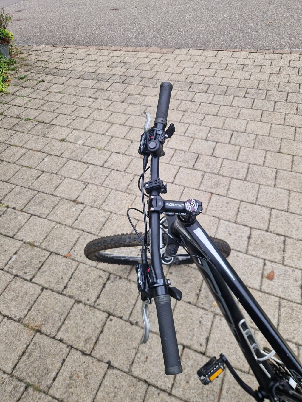 Felt Biciclette: Felt Q720 Mountain Bike – Usato da Zürich venduto da nirytl 4