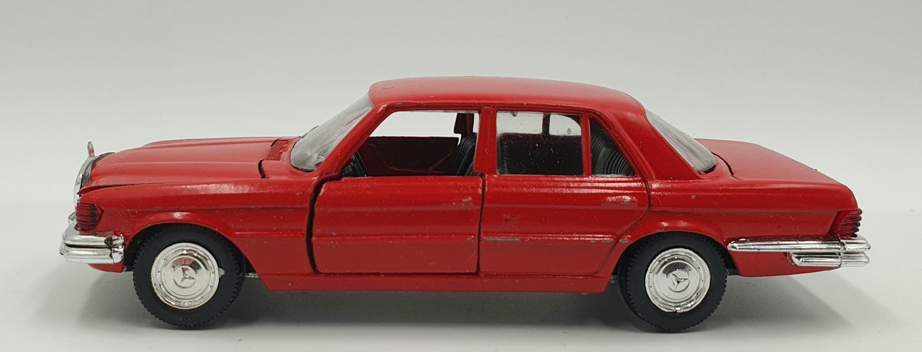 Schuco Modellini d'auto: Schuco Mercedes-Benz 450SE – Usato da Flawil venduto da RoverVitesse 1