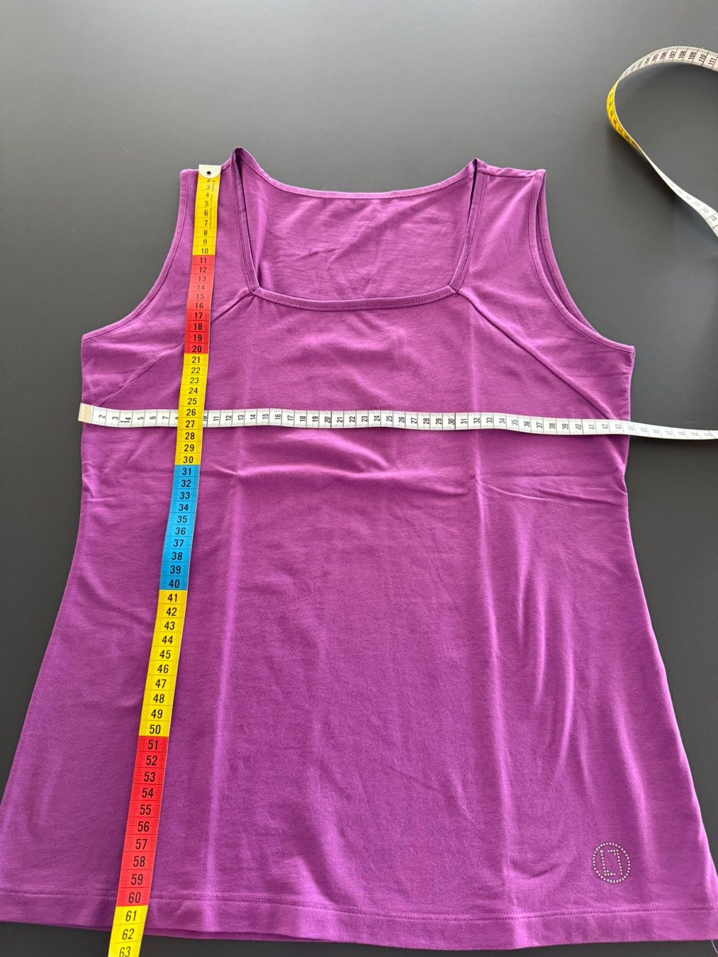 Tops: Laurel Top in Violett, Grösse 40 – Gebraucht aus Muri b. Bern von ris_m7jw 3