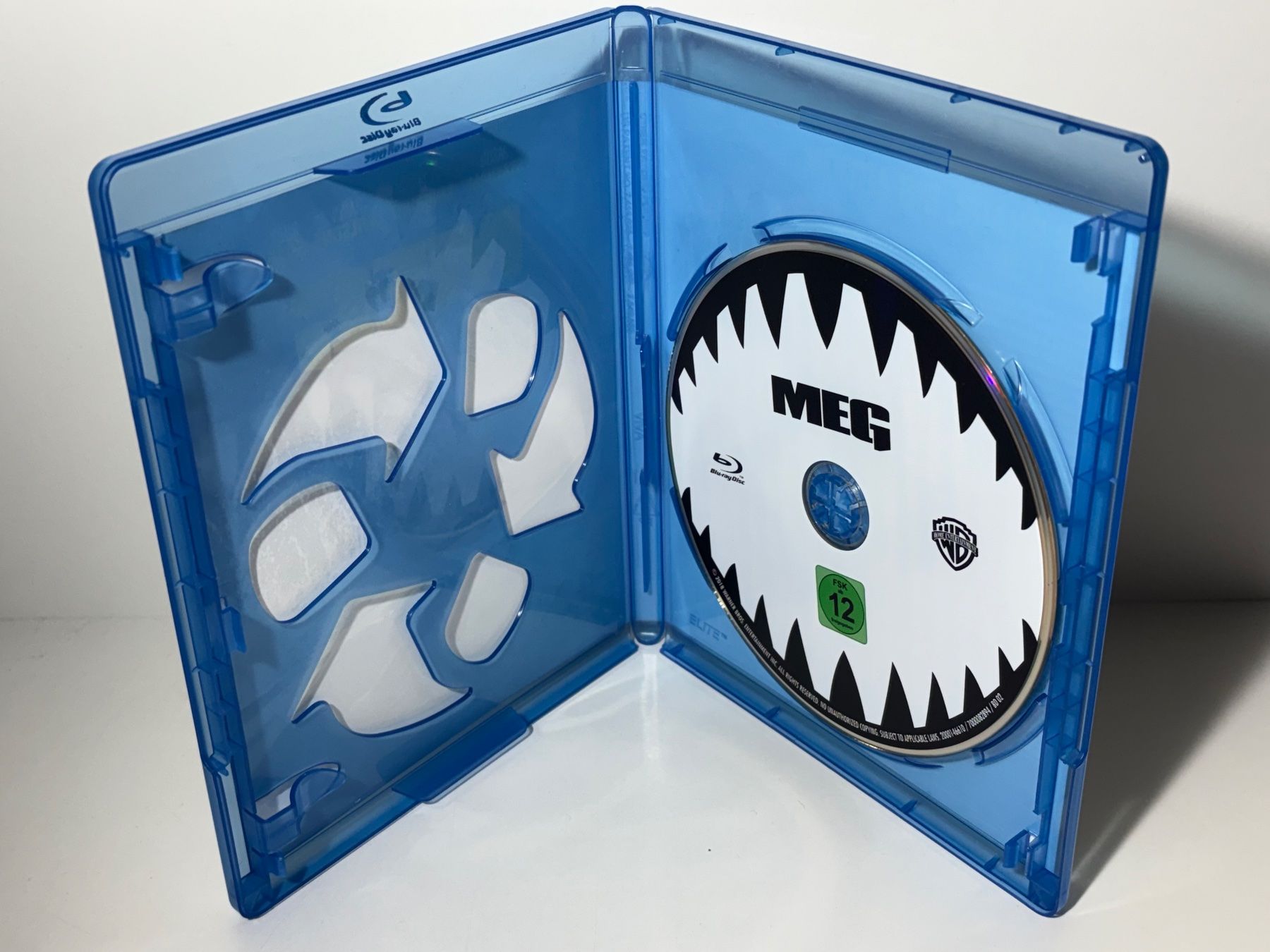Alle DVDs: MEG Blu Ray – Gebraucht aus Wilderswil von Sstriker 2