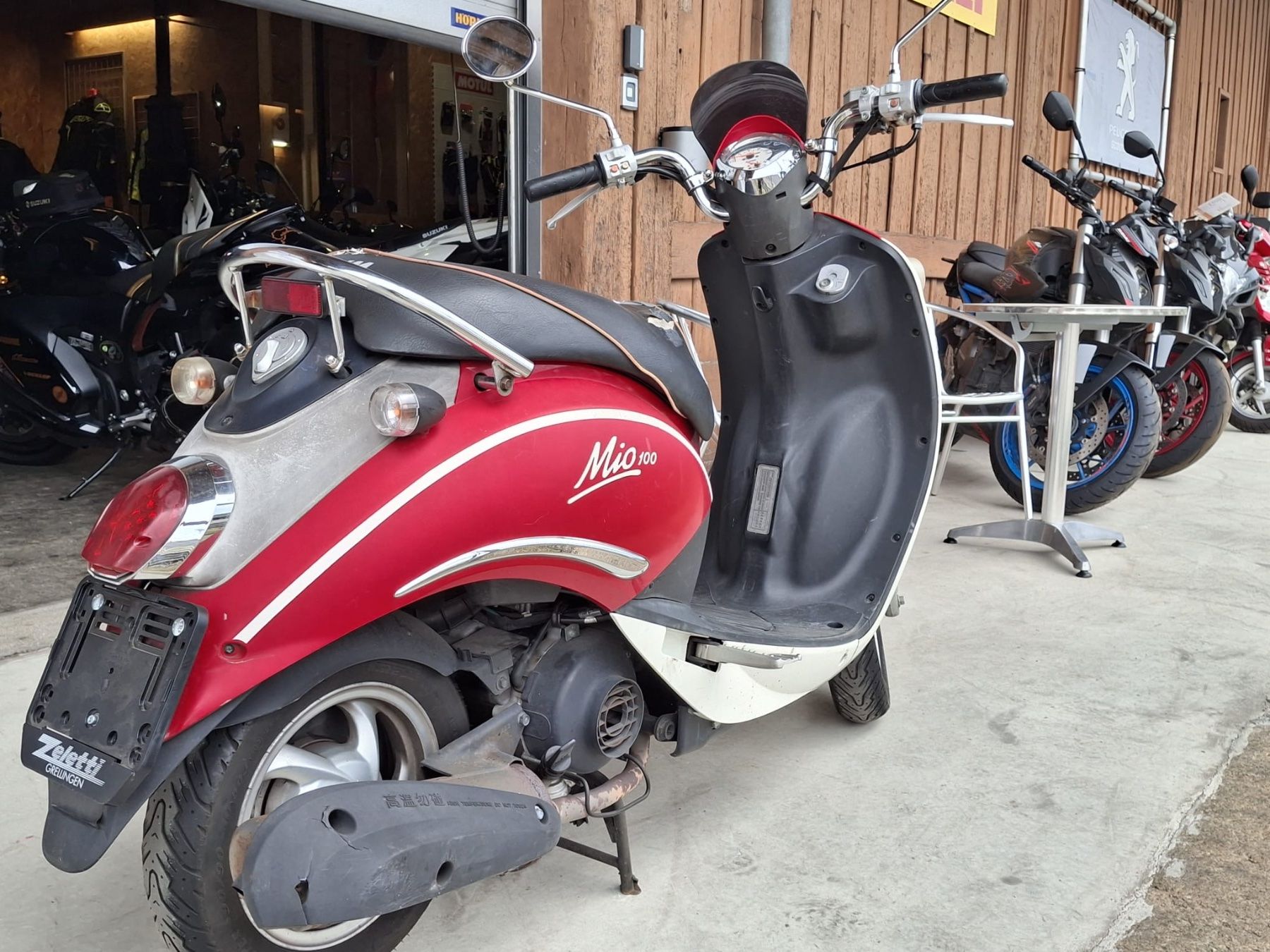 Scooters: Roller Sym Mio 100 Rot Weiss – Défectueux à Laufen par Dreier_Motos_AG 2
