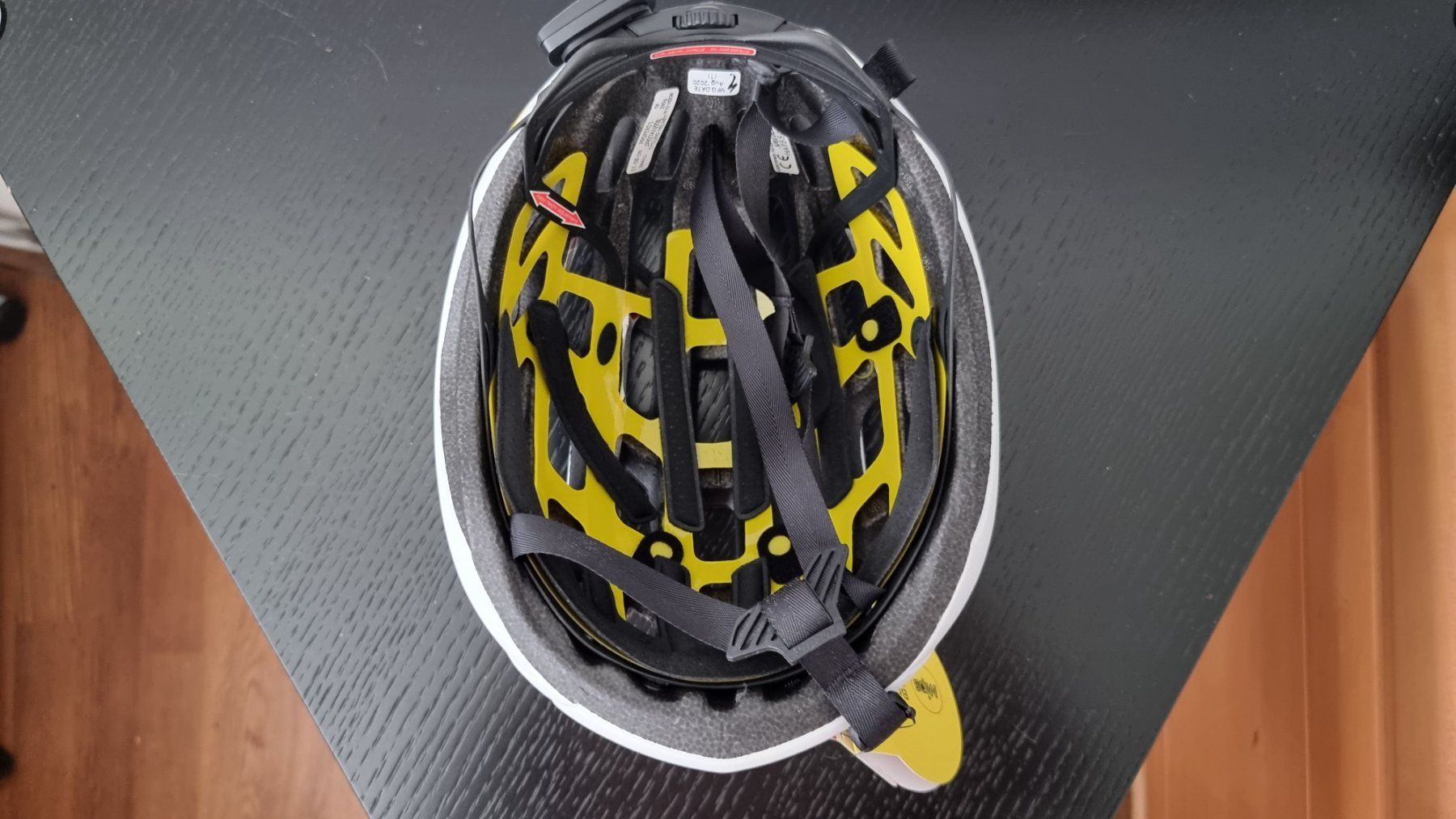 Specialized Helme: Velohelm Specialized – Neu (gemäss Beschreibung) aus Biel/Bienne von river10 2