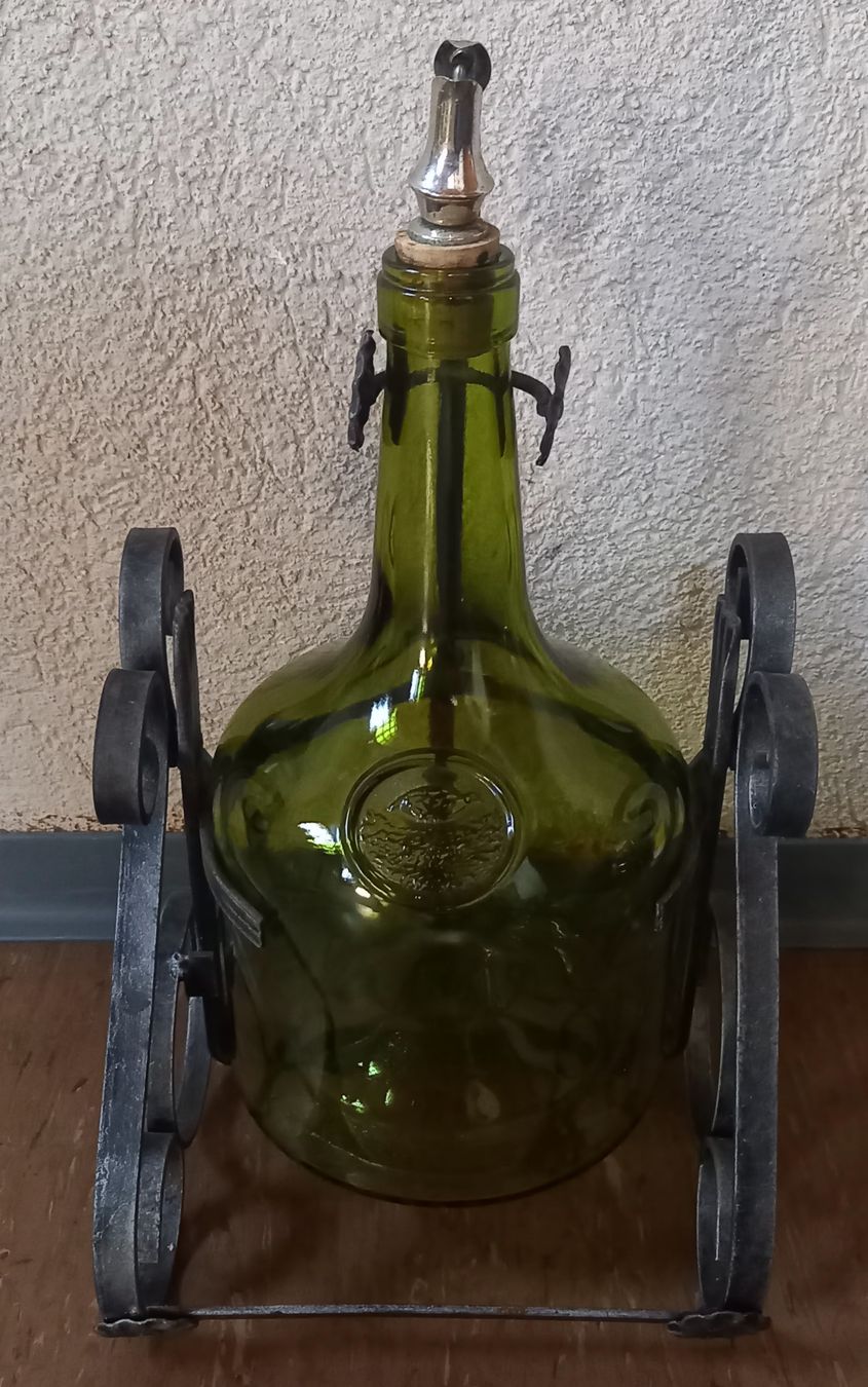Portabottiglie: Schmiedeisen-Gestell mit Schnapsflasche; 3lt – Usato da Marbach LU venduto da Ilrebo 7