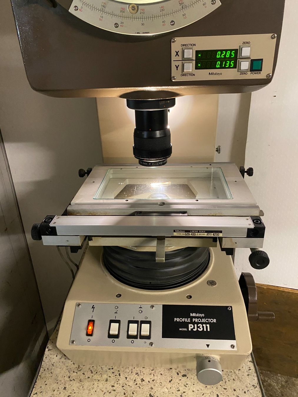 Mitutoyo Tutti gli attrezzi: Projecteur de profi   MITUTOYO   PJ-311 – Usato da Cortaillod venduto da cri_hw2g 4