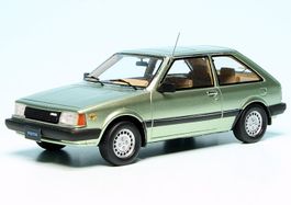 Mazda 323 II BD Phase I 1980-1983 hellgrün met. / schwarz