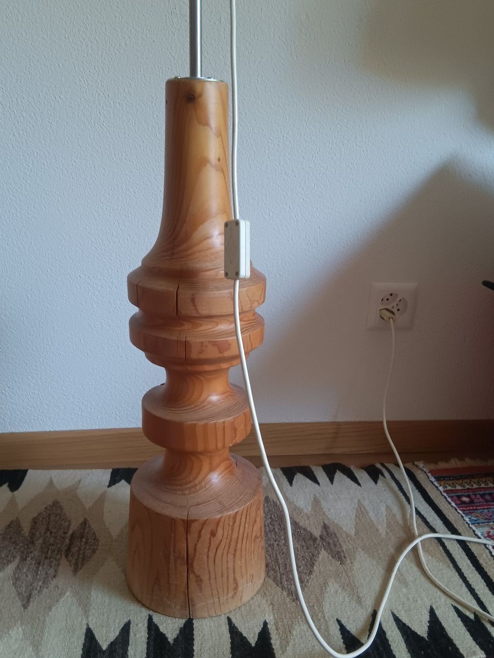 Lampes: Lampada da terra in legno – D'occasion à Rüschlikon par FranSca 1