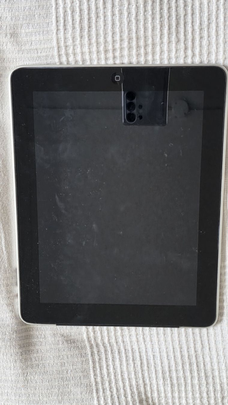 Apple Tablet PC: ipad 2010 1th gen 64 gb  – Usato da Orbe venduto da Orbaus 1