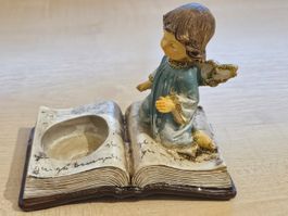 Engel mit Buch / Teelicht-Halter , Kerzenständer