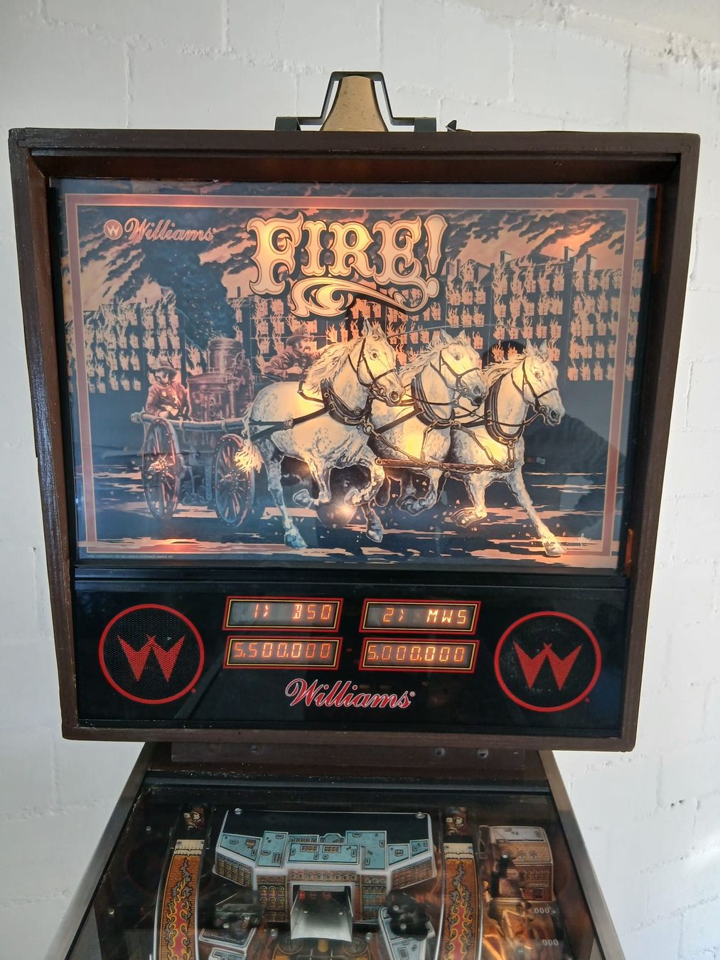 Williams Flipper: flipperkasten flipper Williams fire – Usato da Leibstadt venduto da Retrowelt 3