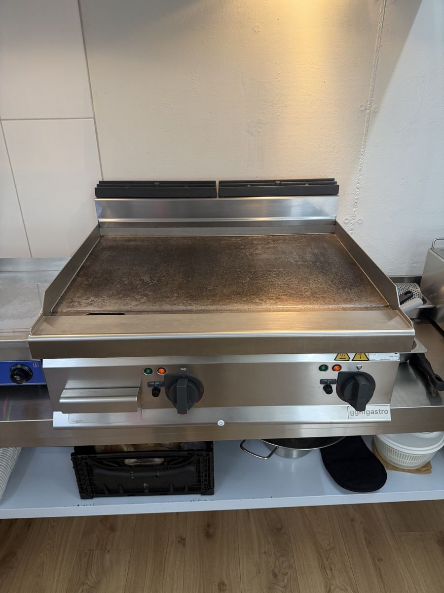 Ggm Gastro Appareils de cuisine: Gastro Grillplatte ggm gastro gebraucht – D'occasion à Müllheim Dorf par jyo_7pd6 1