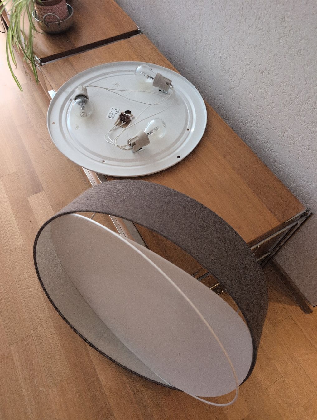 Lampadari & plafoniere: Stilvolle Deckenlampe, gebraucht – Usato da Schlieren venduto da yoga_zueri 1